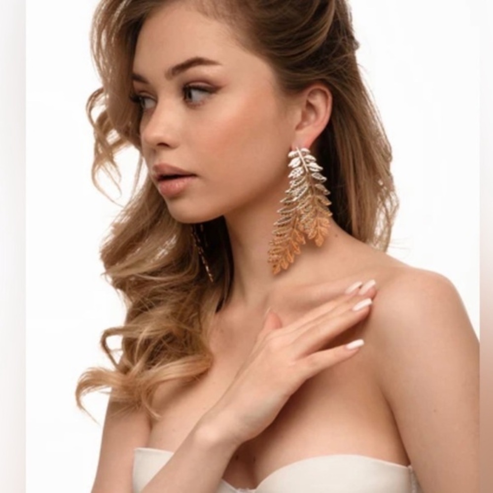 Gold leaf earrings post back
